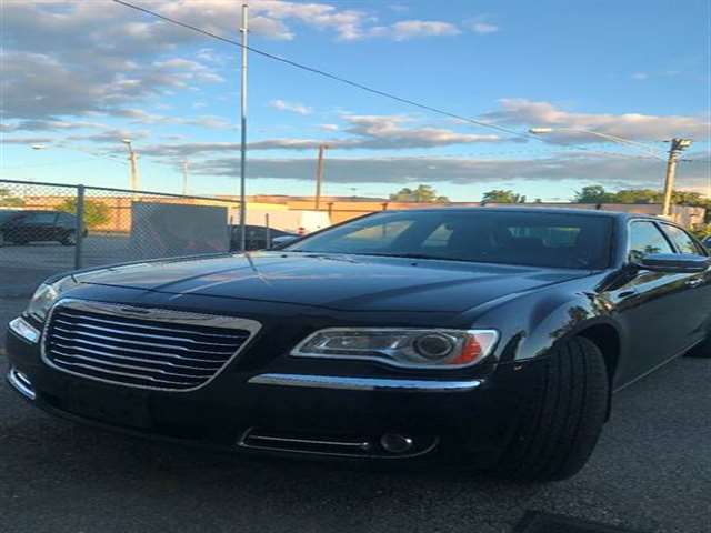 2014 Chrysler 300 AWD C 4dr Sedan